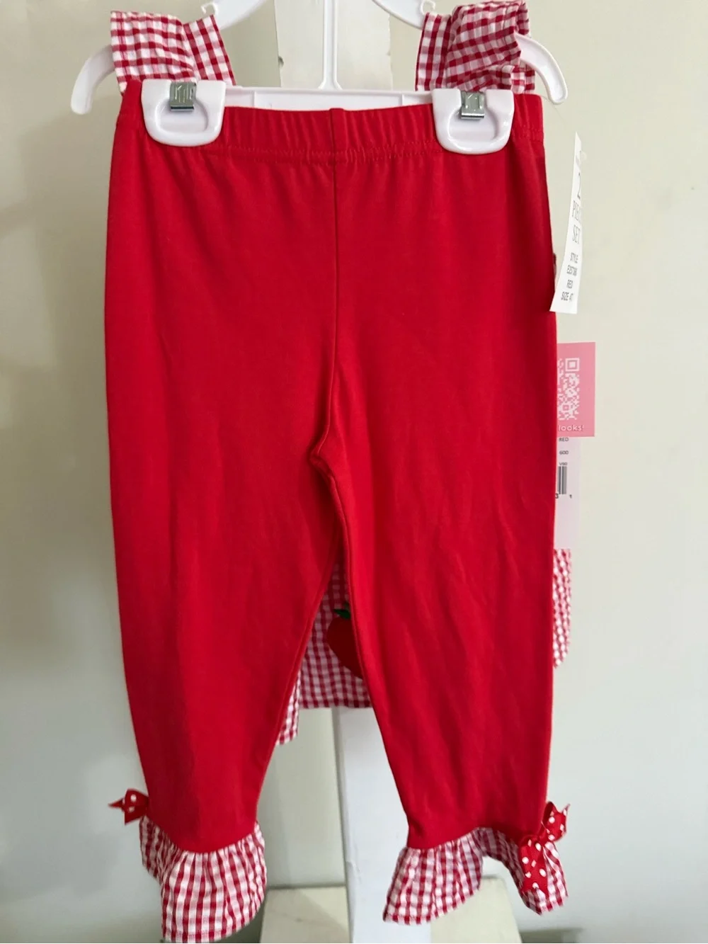 NWT Rare Editions Strawberry Outfit